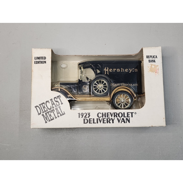 Ertl 1923 Chevrolet Delivery Van 1/25 Scale Collectible Diecast Coin Bank