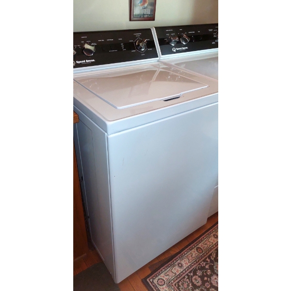 3 Yrs Old In Great Condition - Speed Queen Top Loading Washer - See Pics
