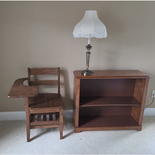 *Pick Up At Mantua Home-No Shipping Available* Fabulous Condition Vintage 22''x32'' Students Desk, S