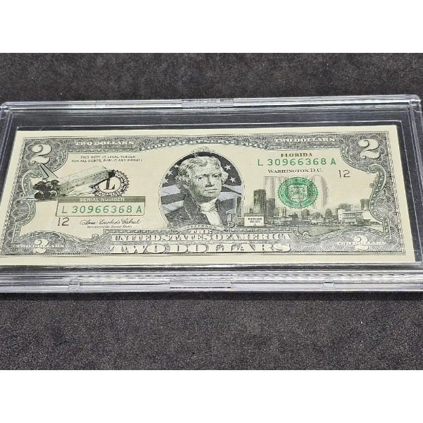 $2 (Two Dollar) Bill with Protective Case
