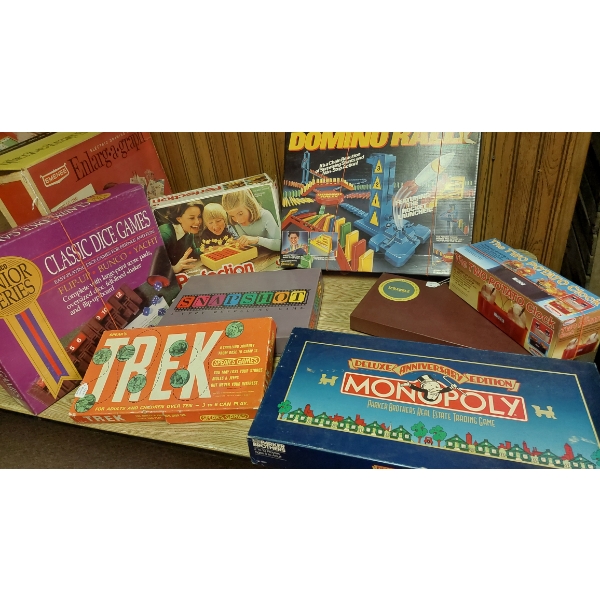 Lot Of Childrens Games & More  - See Pics