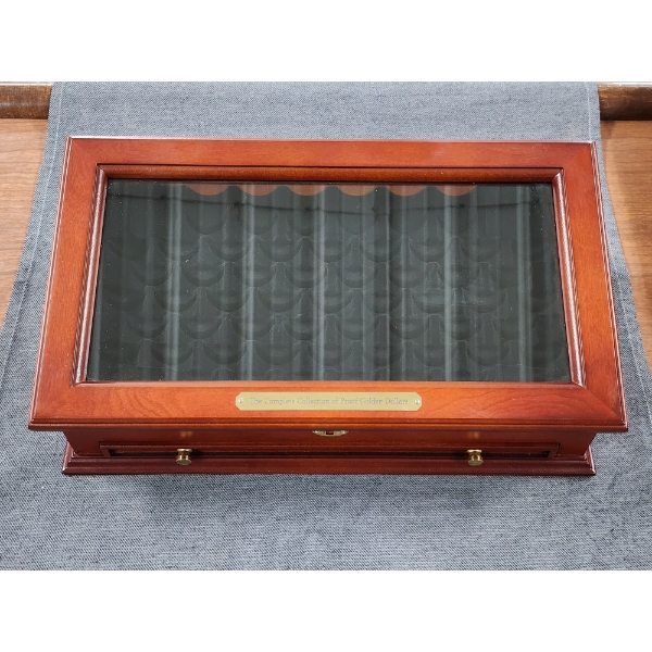 Nice Wooden Collectors Display Box With Viewing Window For Complete Proof Golden Dollars Collection