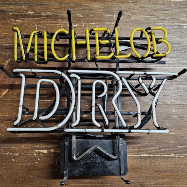 CLASSIC!!! Vintage 19  Michelob Dry Beer Neon Sign - Needs Repairs to Function