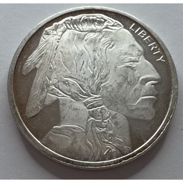 United States 1 oz .999 Fine Silver Buffalo Round- Beautiful Condition!