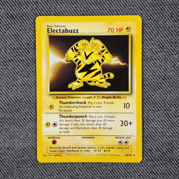 Electabuzz 20/102 NON-Holo Rare Vintage Base Set Pokemon Trading Card in Near Mint Condition!