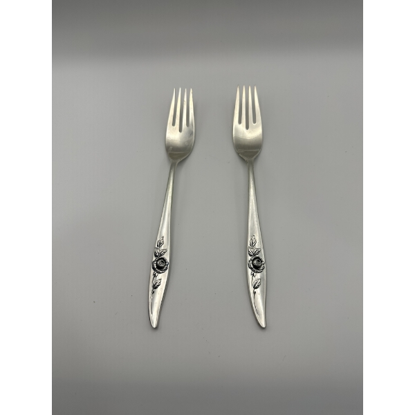 Oneida Heirloom Sterling Silver Forks - 91.8 Grams