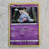 Image 1 : Pokémon TCG: Hatenna SWSH040 Holo Black Star Promo