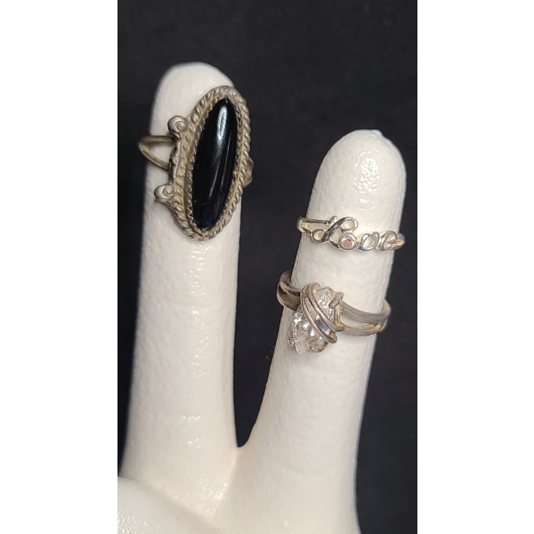 (3) Assorted Sterling Silver Rings - Total Weight: 9.7g