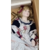 Image 4 : (2) Porcelain Dolls From The Hamilton "Royal Princess" Collection - Margarita & Victoria