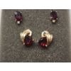 Image 3 : 14K Gold Stud Garnet Earrings with Diamond Accents - TW: 3.7g