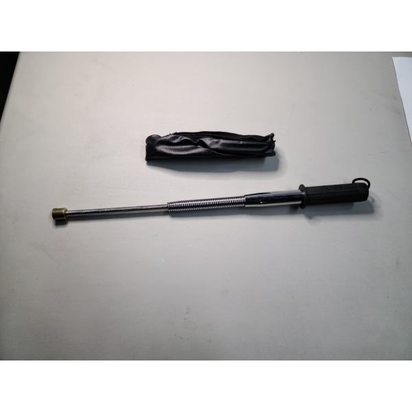 Brand New -  Heavy Duty Tactical 18" Spring-Loaded Expandable Baton 