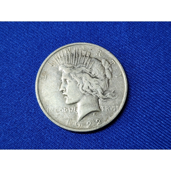 1922-D 90% Silver Peace Dollar