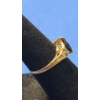Image 3 : 10K Gold Women's Ring With Dark And Clear Stones - Size: 4 - Weight: 1.6g