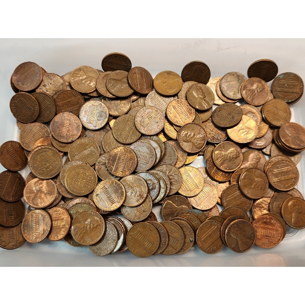 Over ~180 Unsearched Pre 1980's United States Lincoln Pennies TW: 581.7g