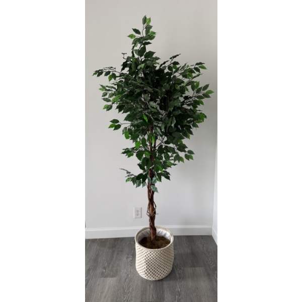 Artificial Tree - Good Condition !
