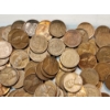 Image 4 : Lot of Assorted Years U.S. Lincoln Pennies - Mainly Wheat Pennies In Collector's Bag - FV~ $1.49