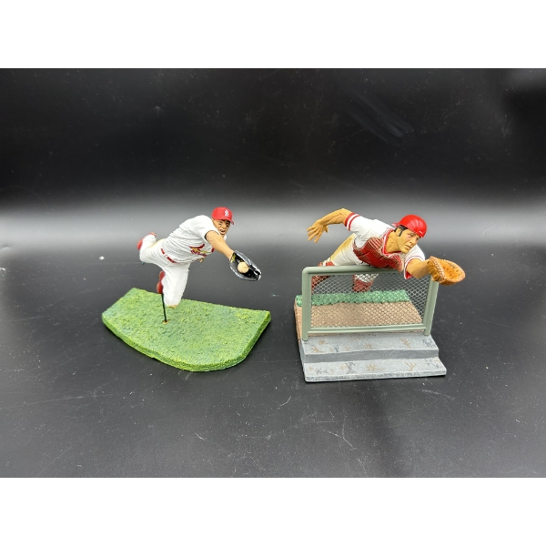 Johnny Bench & Jim Edmonds Figurines - Cincinnati Reds #5 & Cardinals #15 - 7 & 8 inches 