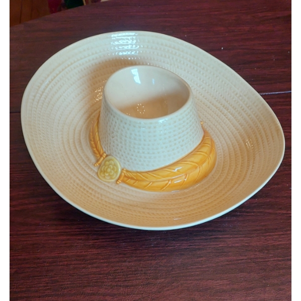 Metlox Ladies Hat Figural Chip & Dip Porcelain 19" Length In Perfect Condition