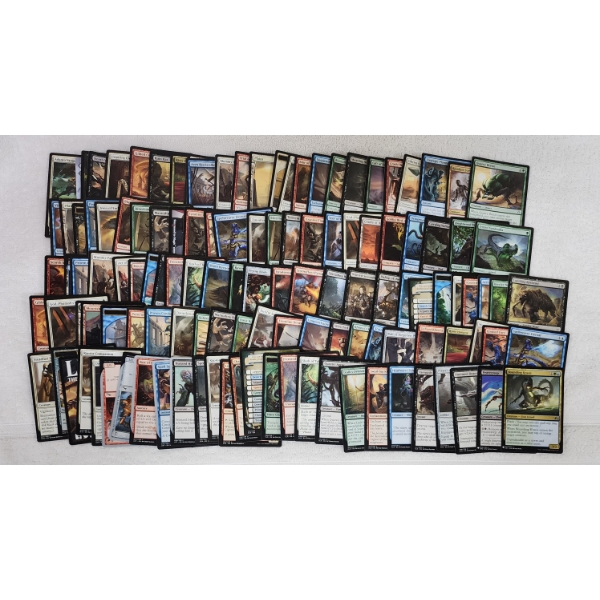 Large Assortment of Over 100 Magic the Gathering MTG Trading Cards 