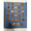 Image 5 : Lincoln Cent Book of Wheat and non-Wheat Pennies - Starting 1941 - FV $0.86
