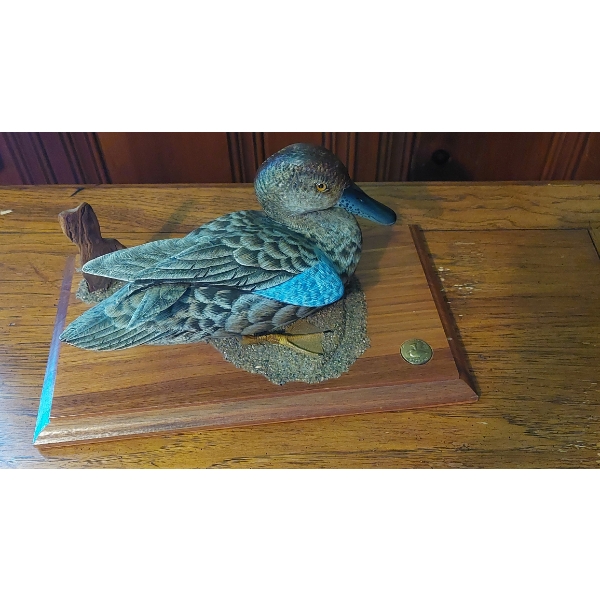 Excellent Carved Decoy by T Hocker - Mounted To Enhanced Wood Base - Great Condition