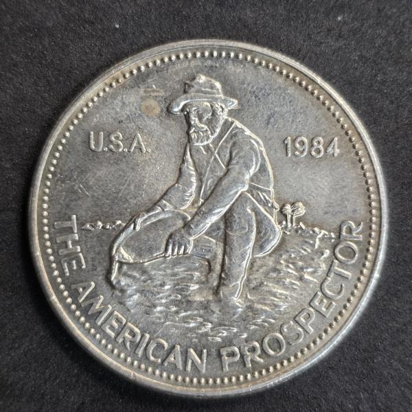1984 Engelhard Prospector Silver Round - 1 Troy Ounce .999 Silver