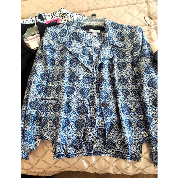 3 Pc Group - High End  Ladies Jackets - Ellen Tracy - Emma James - John Meyer See Pics