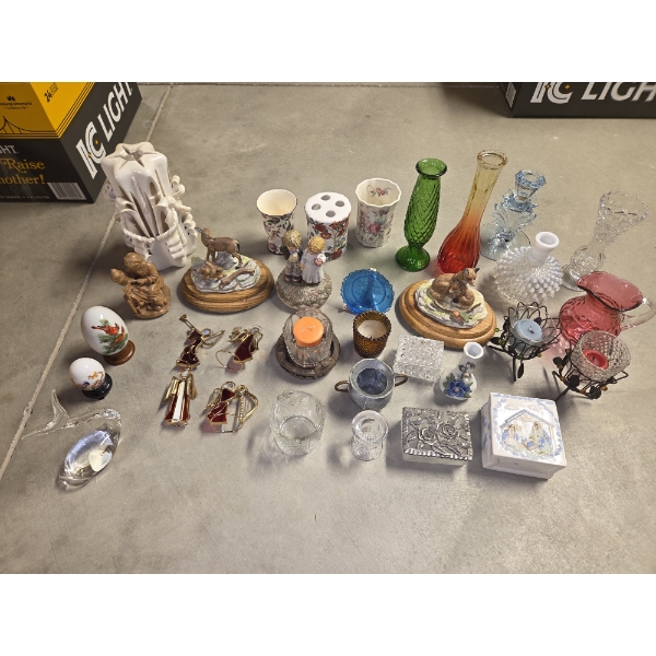 *Pick Up At Mantua Home-No Shipping Available* Vintage Collectables & Decor Including Stained Glass 