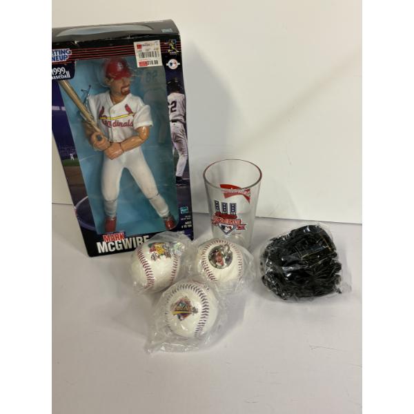 Mark McGwire 1999 Baseball Doll - 3 Baseballs - World Series - Mark McGwire - Indians Champs - India