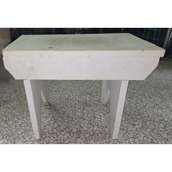 White Wooden Step Stool - 18x10x13