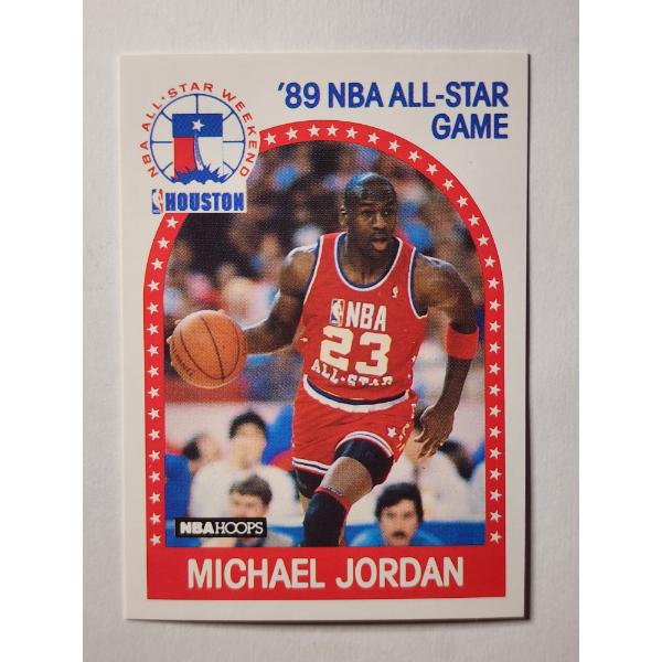 Michael Jordan 1990 NBA Hoops #21 Basketball Trading Card in Near Mint Condition