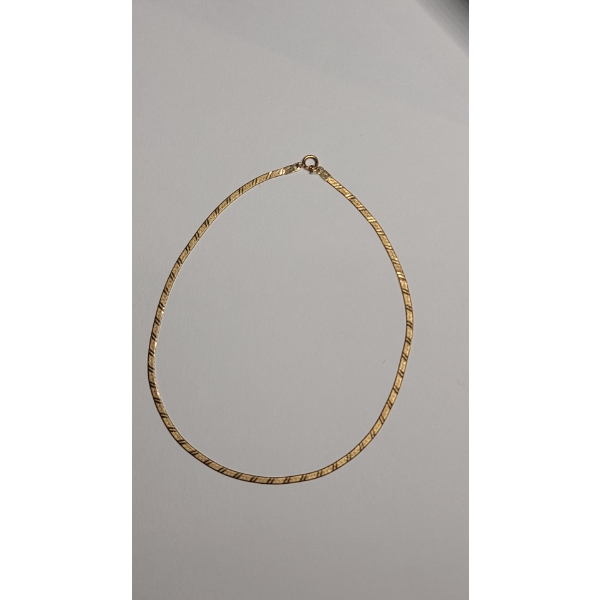 Tests As 14K Yellow Gold 9" Flat Woven Herringbone Bracelet - Weight: 1.4g