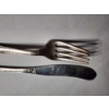 Image 3 : Reed & Barton Sterling Silver Fork & Knife With Stunning Dancing Flowers Design Weighing 42 Grams