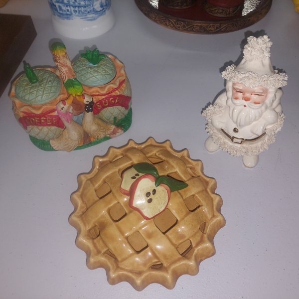 3 Pcs Figurines Candy Dish As Shown - Exc Condition