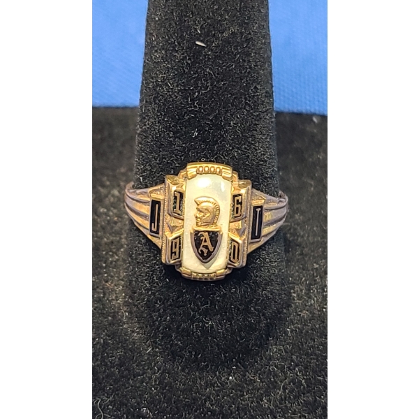 10K Gold Jostens 1960 Class Ring - Size 8 - Total Weight: 4.4g