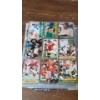 Image 3 : Assorted 90's-2000's Football & Baseball Cards