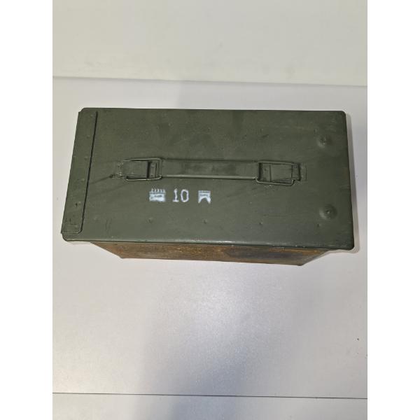 (1) Military Style Vintage Metal Ammo Transport Can Storage Box
