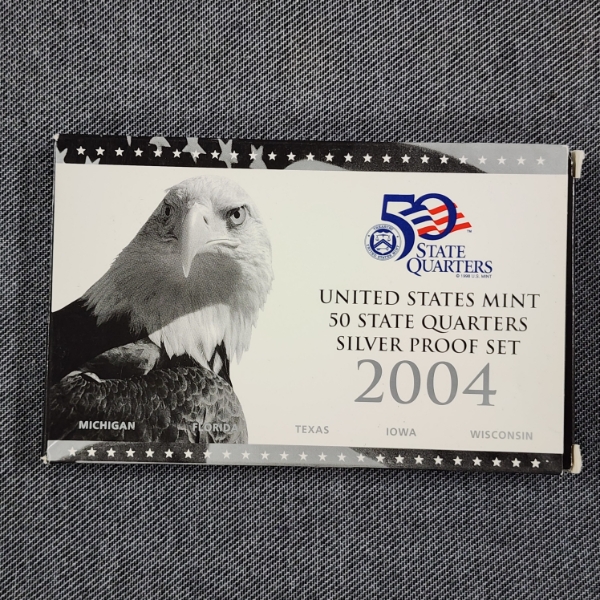 United States Mint 2004 ~ 50 State Quarters Silver Proof Set in Original Packaging!