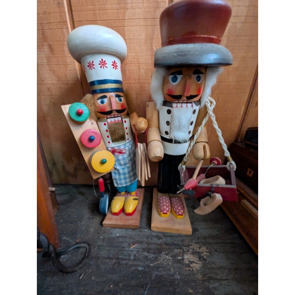 15" Nutcrackers Collection