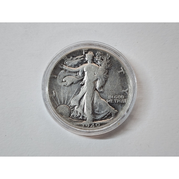 1940 90% Silver Walking Liberty Half Dollar in Capsule 