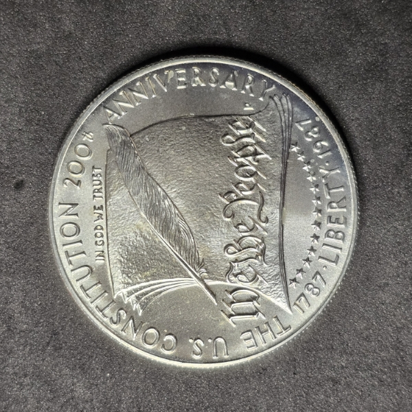 1987 Constitution Silver Dollar - 90% Silver - Mintage 451,629