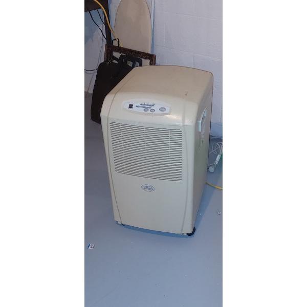 Hampton Bay Dehumidifier As Shown - Fully Working