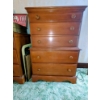 Image 1 : Classic Wood 5 Drawer Dresser 31"x46" Great Shape!