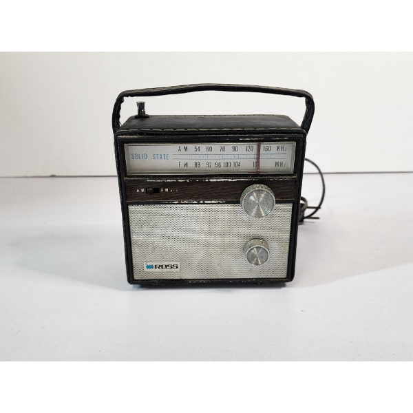 Vintage, Collectible! Ross RE-1200N AM/FM Solid State Transistor Electric Radio - Great Condition