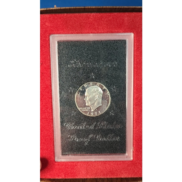 1971-S Silver Proof Eisenhower Dollar In Acrylic Display