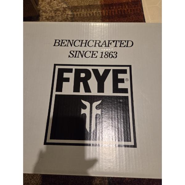 Tall FRYE Womans Size 7 Boots In Like New Condition!