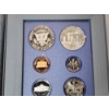 Image 5 : U.S. Mint 1986 Liberty Prestige Set Including Silver Dollar 