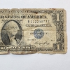 Image 3 : United States Series 1935 E $1 Blue Seal Silver Certificate 