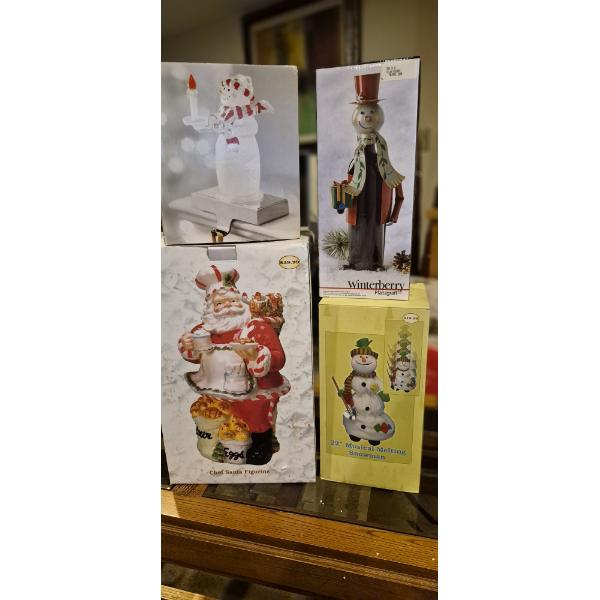 Christmas Decor Or Novelty Items As Shown - See Pics