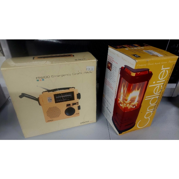 Emergency - Survival Gear / Crank AM'FM Radio & Portable Lantern